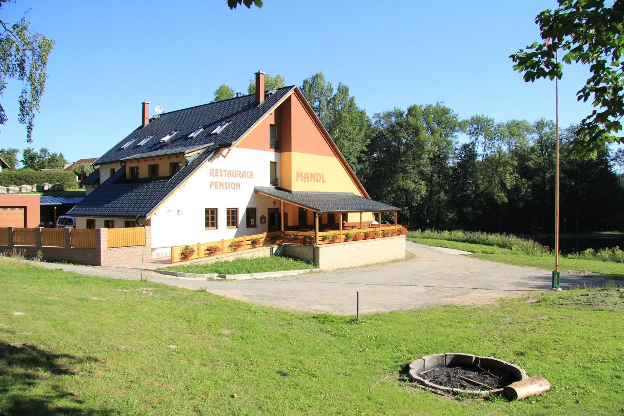 Pension Mandl Retova Bagian luar foto